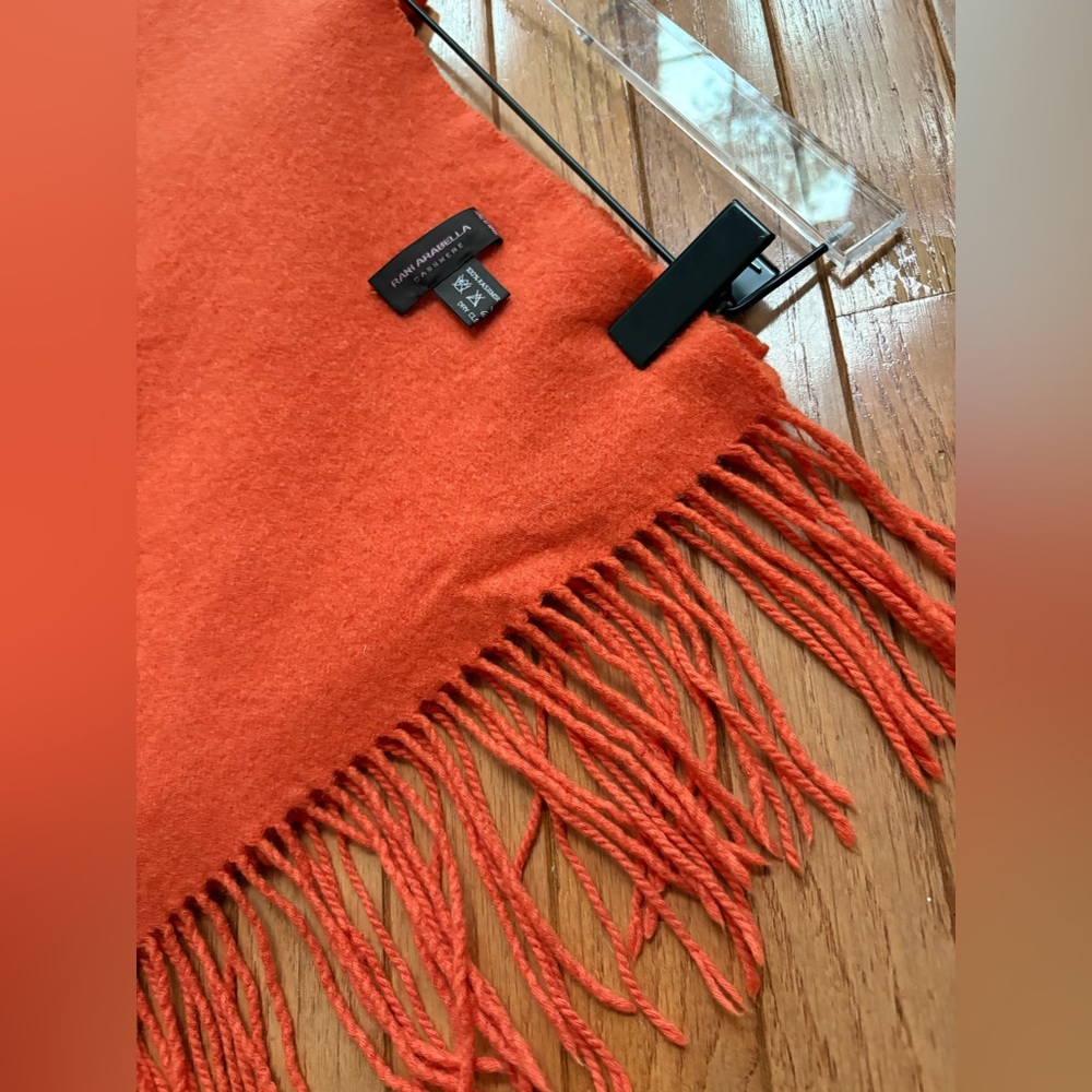 Rani Arabella cashmere throw fringe blanket - Picture 3 of 12